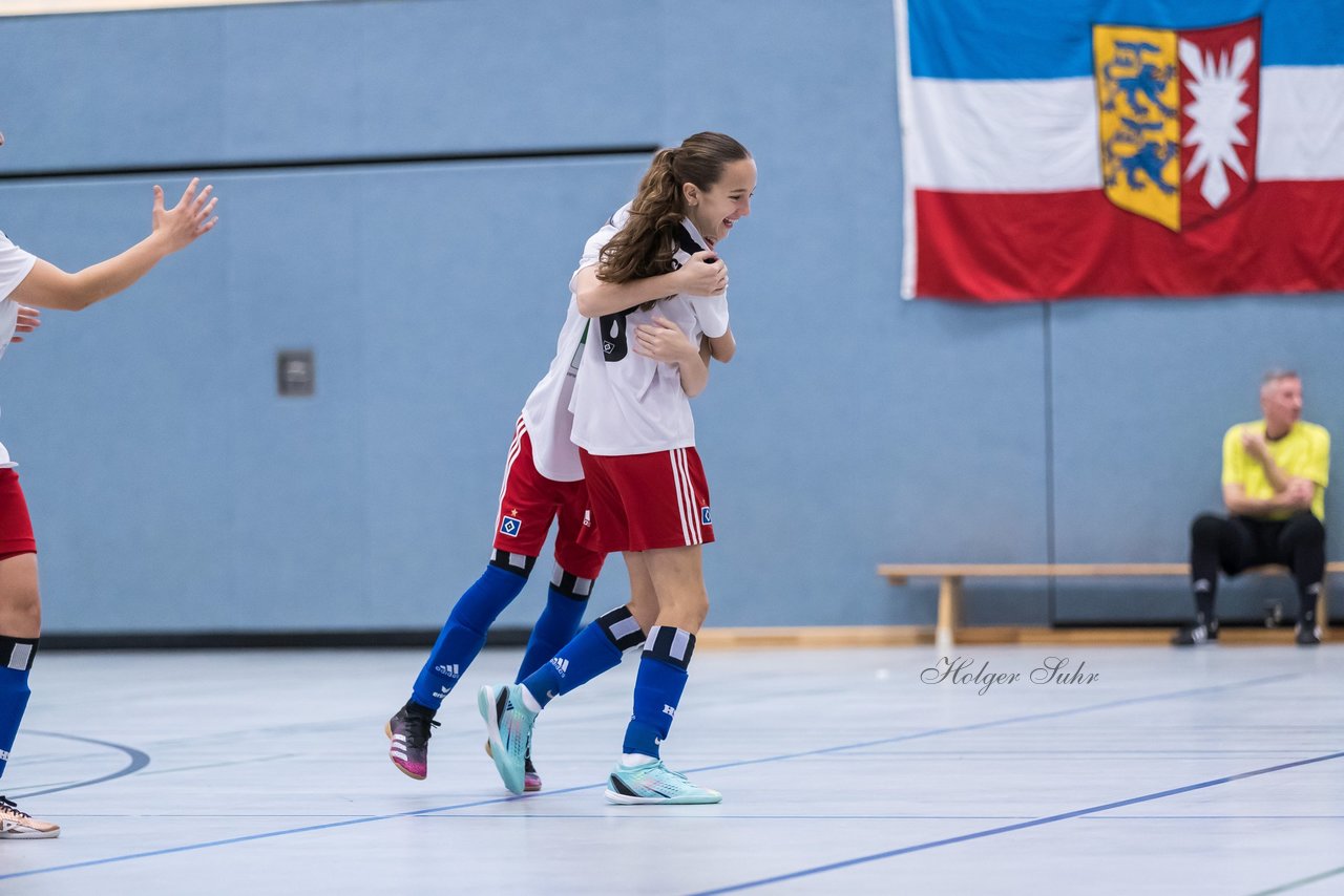 Bild 330 - wCJ Futsalmeisterschaft Runde 1